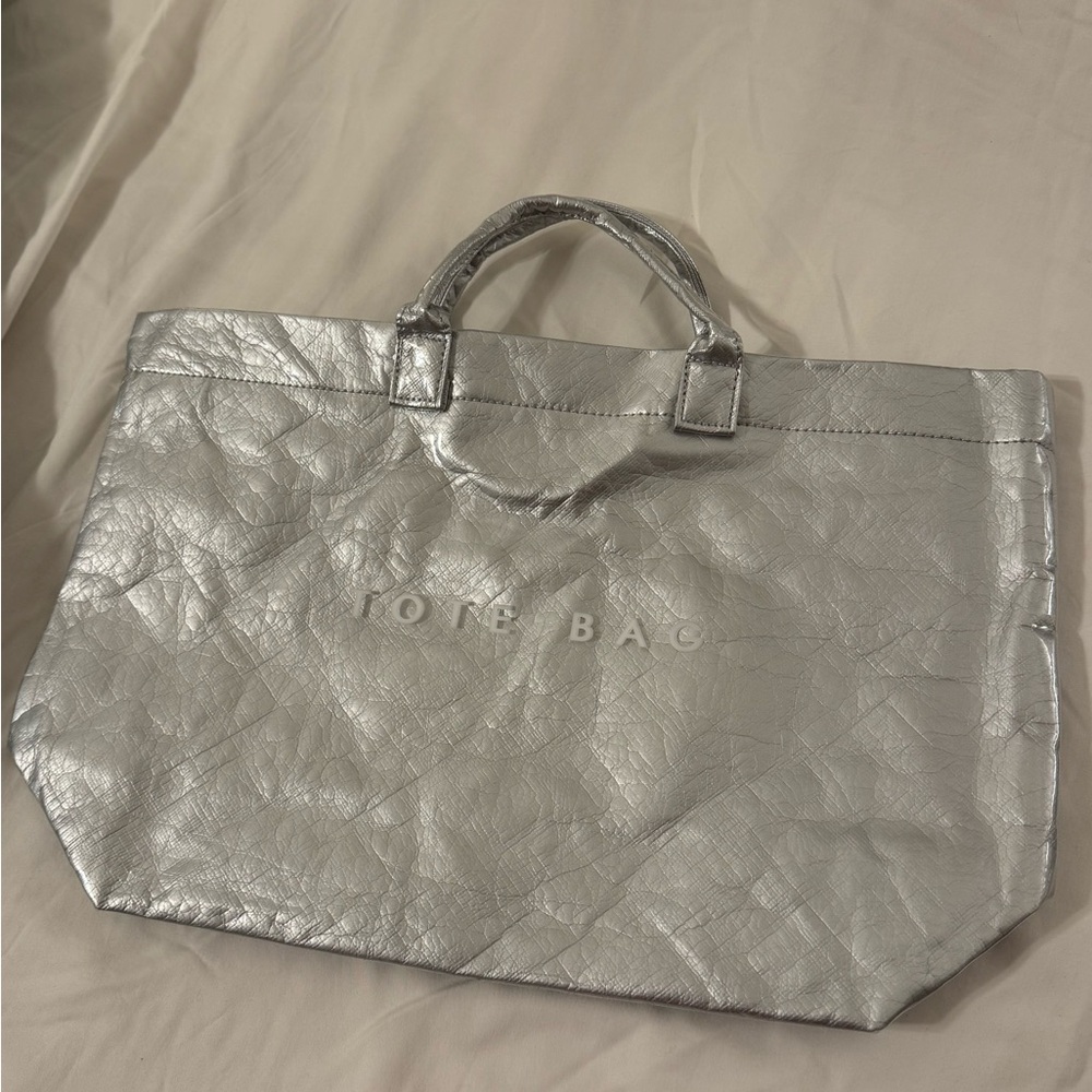 3 Tote Bags in Brown, Black, & Silver - NWOT - Picture 2 of 4
